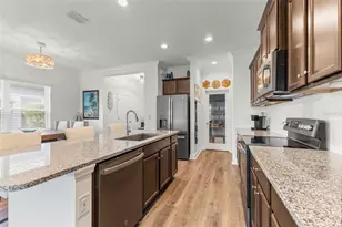 2637 Star Apple Wy, Sarasota, FL 34240 - Photo 7