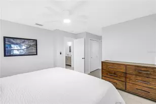 111 Whispering Sands Cir, Sarasota, FL 34242 - Photo 25