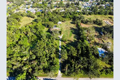 4855 Bliss Road, Sarasota, FL 34233 - Photo 5