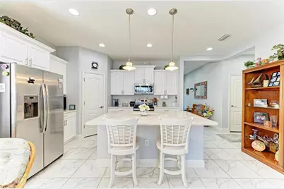 7735 Ridgelake Circle, Bradenton, FL 34203 - Photo 11