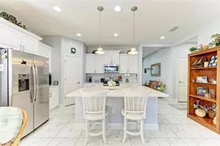 7735 Ridgelake Cir, Bradenton, FL 34203 - Photo 11