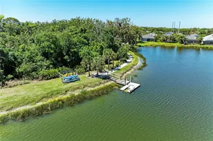 7735 Ridgelake Cir, Bradenton, FL 34203 - Photo 57