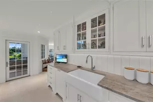 548 Halyard Ln, Longboat Key, FL 34228 - Photo 19