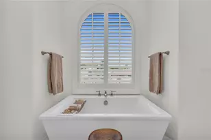 548 Halyard Ln, Longboat Key, FL 34228 - Photo 41