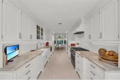 548 Halyard Lane, Longboat Key, FL 34228 - Photo 17