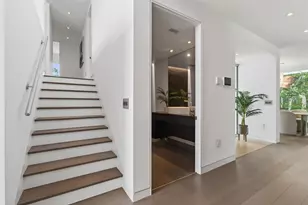 1617 Palmetto Ln, Sarasota, FL 34236 - Photo 25