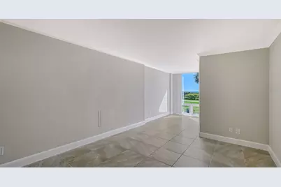 2425 Gulf Of Mexico Drive #1B, Longboat Key, FL 34228 - Photo 19