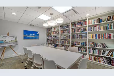 2425 Gulf Of Mexico Drive #1B, Longboat Key, FL 34228 - Photo 35