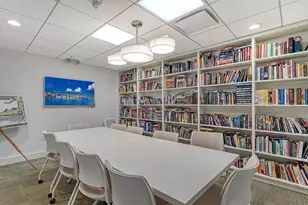 2425 Gulf Of Mexico Dr, Longboat Key, FL 34228 - Photo 35