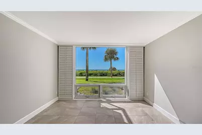 2425 Gulf Of Mexico Drive #1B, Longboat Key, FL 34228 - Photo 13