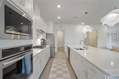 15906 Tradewind Terrace, Lakewood Ranch, FL 34211 - Photo 13