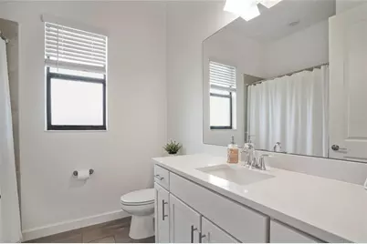 15906 Tradewind Terrace, Lakewood Ranch, FL 34211 - Photo 25