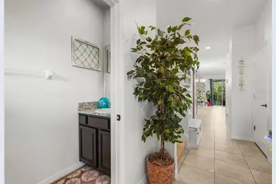 8701 Daydream Street, Sarasota, FL 34238 - Photo 7