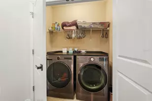 8701 Daydream St, Sarasota, FL 34238 - Photo 23