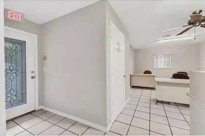 37220 Glenwood Avenue, Myakka City, FL 34251 - Photo 11