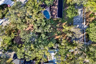 1113 N Riverhills Dr, Temple Terrace, FL 33617 - Photo 9