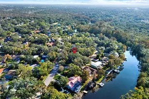 1113 N Riverhills Dr, Temple Terrace, FL 33617 - Photo 15