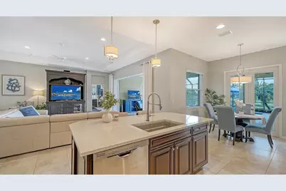 12080 Longview Lake Circle, Bradenton, FL 34211 - Photo 17