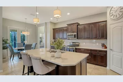 12080 Longview Lake Circle, Bradenton, FL 34211 - Photo 7