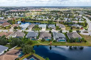 12080 Longview Lake Cir, Bradenton, FL 34211 - Photo 3