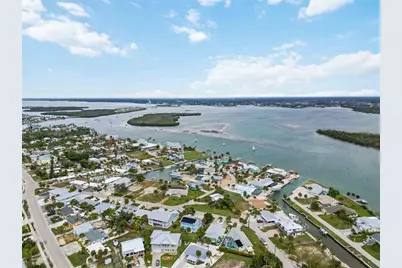 1120 Shore View Drive #D, Englewood, FL 34223 - Photo 13