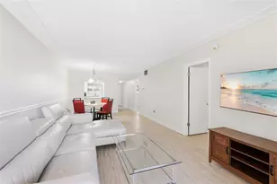 2300 Stickney Point Rd, Sarasota, FL 34231 - Photo 5