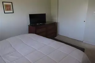 1585 Leisure Dr, Bradenton, FL 34207 - Photo 13