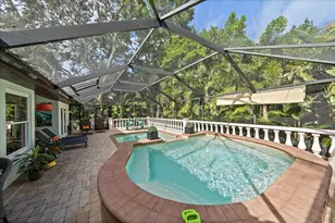 1713 Fiesta Dr, Sarasota, FL 34231 - Photo 45