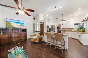 1713 Fiesta Dr, Sarasota, FL 34231 - Photo 19