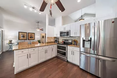 1713 Fiesta Drive, Sarasota, FL 34231 - Photo 15