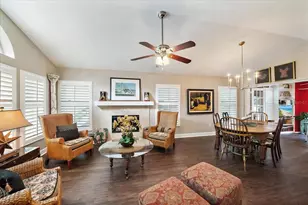 1713 Fiesta Dr, Sarasota, FL 34231 - Photo 7