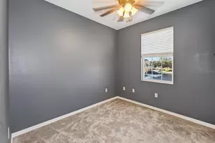 3685 Parkridge Cir, Sarasota, FL 34243 - Photo 17