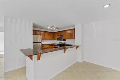 4045 Crockers Lake Boulevard #2215, Sarasota, FL 34238 - Photo 7