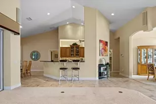 11443 Savannah Lakes Dr, Parrish, FL 34219 - Photo 9