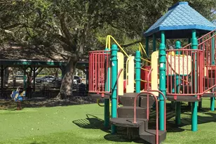 2105 39th St W, Bradenton, FL 34205 - Photo 59
