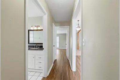 2105 39th Street W, Bradenton, FL 34205 - Photo 5