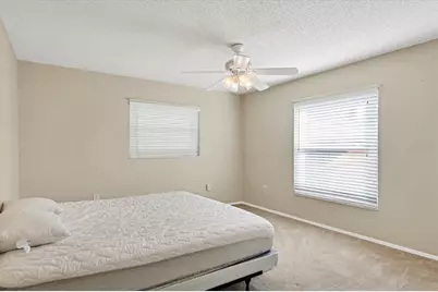 2105 39th Street W, Bradenton, FL 34205 - Photo 23