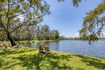 2105 39th Street W, Bradenton, FL 34205 - Photo 61