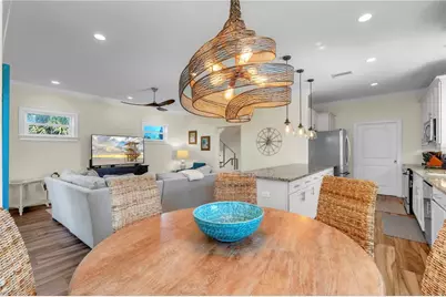 5710 Carissa Street, Holmes Beach, FL 34217 - Photo 13