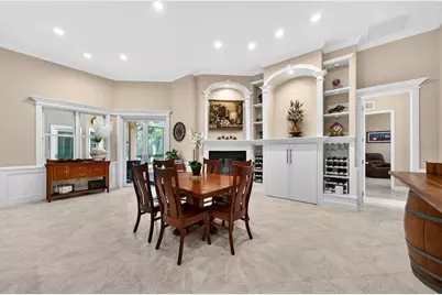 6677 Mandarin Road, Sarasota, FL 34238 - Photo 9