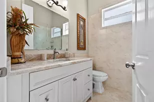 6677 Mandarin Rd, Sarasota, FL 34238 - Photo 23