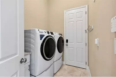 6677 Mandarin Road, Sarasota, FL 34238 - Photo 29