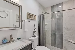 154 Crescent Dr, Anna Maria, FL 34216 - Photo 37