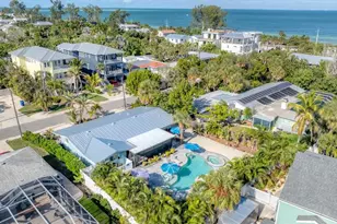 154 Crescent Dr, Anna Maria, FL 34216 - Photo 73