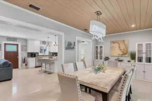 154 Crescent Dr, Anna Maria, FL 34216 - Photo 23