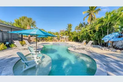 154 Crescent Drive, Anna Maria, FL 34216 - Photo 59