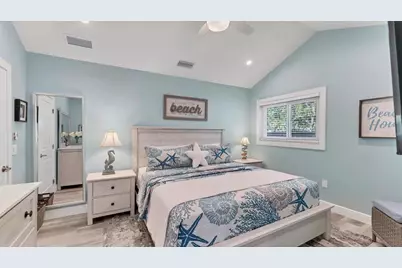 154 Crescent Drive, Anna Maria, FL 34216 - Photo 33