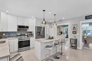 154 Crescent Dr, Anna Maria, FL 34216 - Photo 31