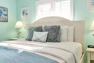 154 Crescent Dr, Anna Maria, FL 34216 - Photo 41