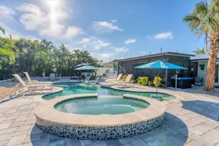 154 Crescent Dr, Anna Maria, FL 34216 - Photo 71